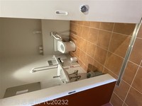 Medium_右トイレ (1)